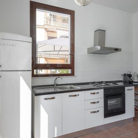 Cornelia Penthouse Bed & Breakfast Rome Exterior photo